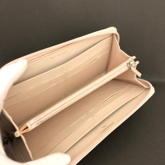 CHANEL Camellia Quilted Matelasse Lambskin Zip Around Long Wallet lux175-101225 - Picture 5 of 8